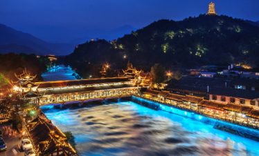 •ทัวร์จีน ทัวร์เฉิงตู 5 วัน 4 คืน<br>•IMAGE EXCLUSIVE CHENGDU – DUJIANGYAN<br>•วันที่ 24 – 28 ก.ค. / 28 – 1 ก.ค. / 8 – 12 ส.ค. / 18 – 22 ก.ย. / 1 – 5 ต.ค. / 13 – 17 พ.ย. / 20 – 25 พ.ย. / 4 – 8 ธ.ค. /25 – 29 ธ.ค 2569<br>•ถนนคนเดินชุนซีลู่  อารามเหวินซู ไท่กู่หลี่