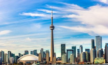 01.ทัวร์อเมริกา LAND OF TRANQUIL CANADA VANCOUVER – BANFF – TORONTO