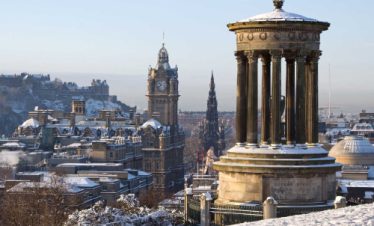 •ทัวร์ยุโรป ทัวร์อังกฤษ – เวลส์ – สกอตแลนด์ ฤดูหนาว 10 วัน 7 คืน<br>•IMAGE EXCLUSIVE WINTER KINGDOMS IN ENGLAND – WALES – SCOTLAND<br>•วันที่ 15 – 24 ม.ค / 12 – 21 ก.พ. 2570<br>•ลอนดอนอาย เขตอุทยานแห่งชาติสโนว์โดเนีย เอดินดิบะระ
